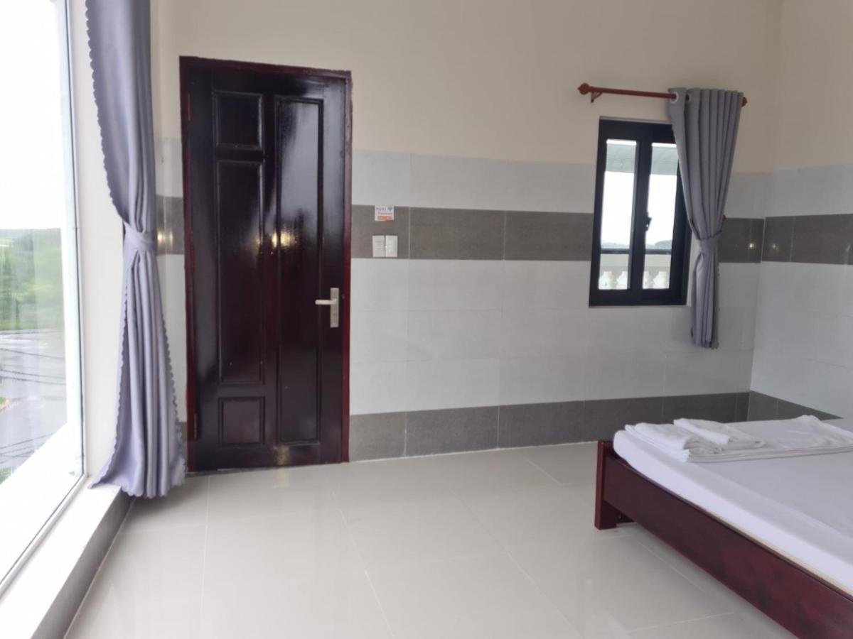Hotel Khach San Hoang Mai Cần Thơ Zewnętrze zdjęcie