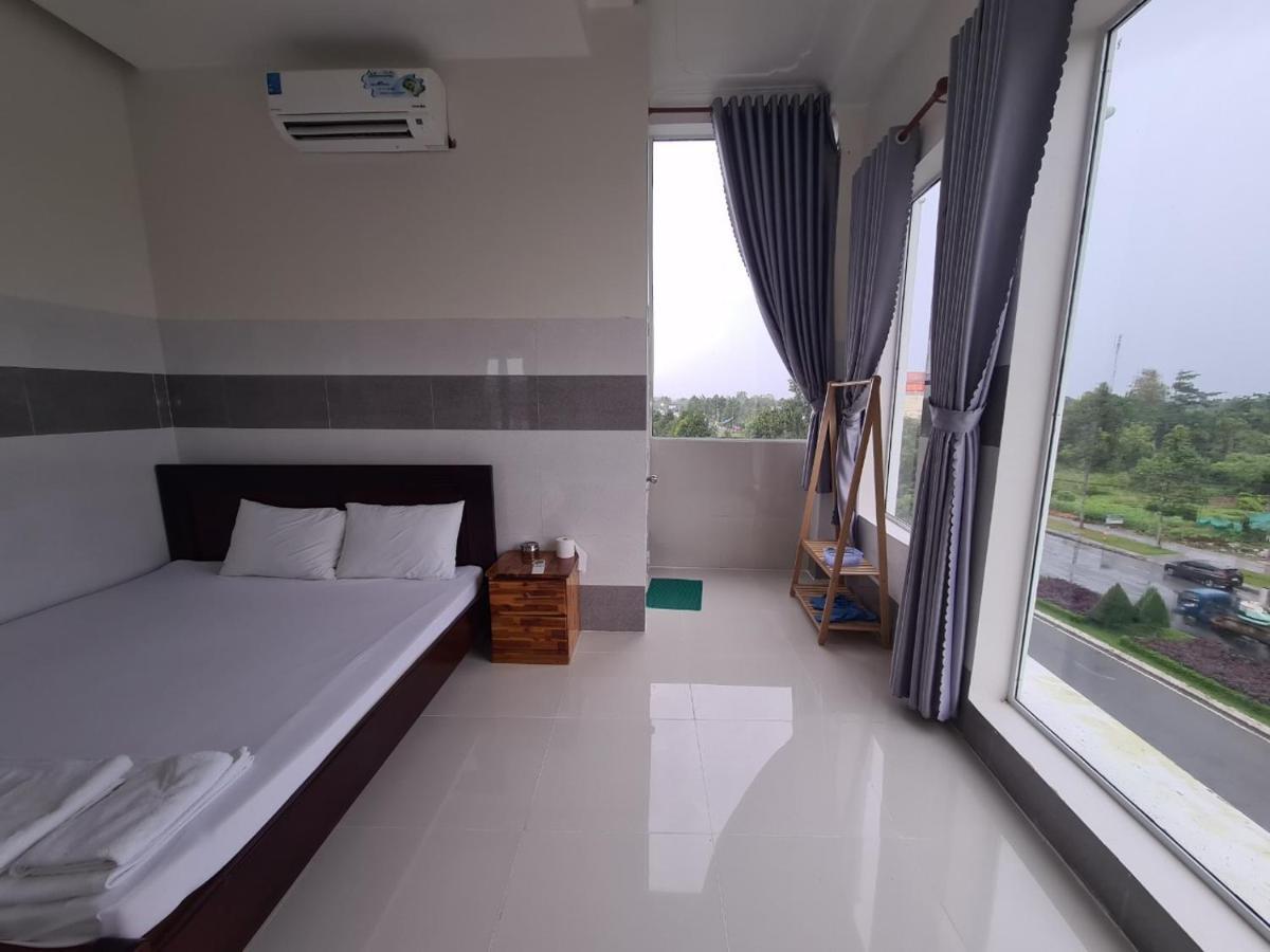 Hotel Khach San Hoang Mai Cần Thơ Zewnętrze zdjęcie